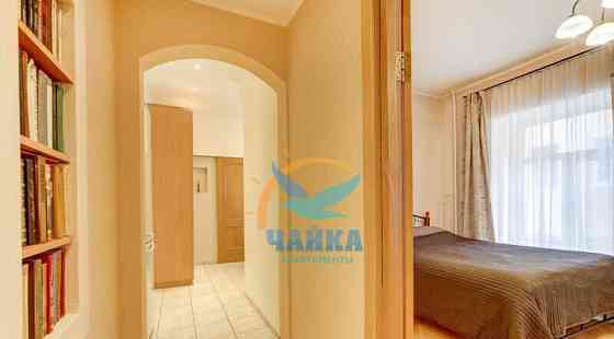 2-комн. квартира, 55 м2, 3/3 эт. Санкт-Петербург