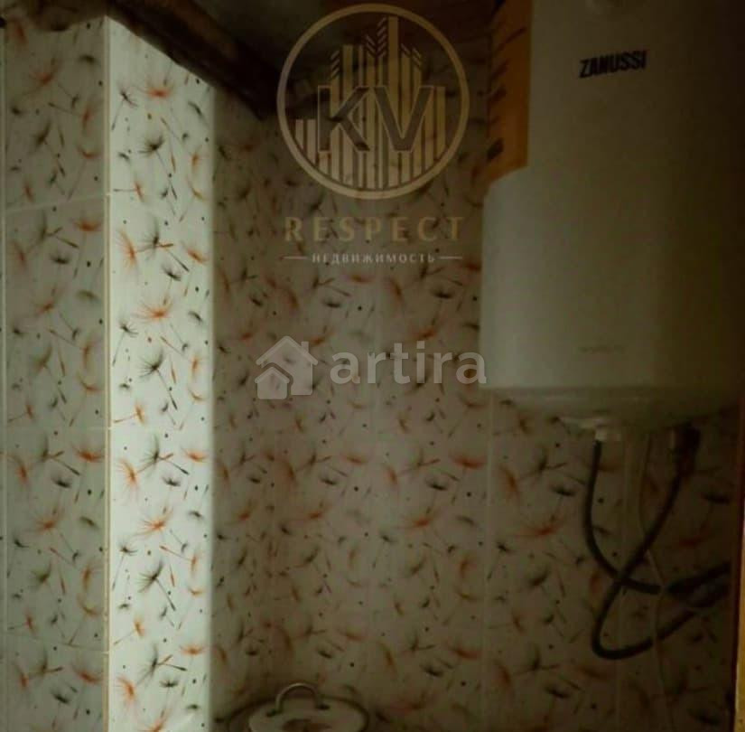 Комната, 30 м2, 1/4 эт. Ессентуки - изображение 1