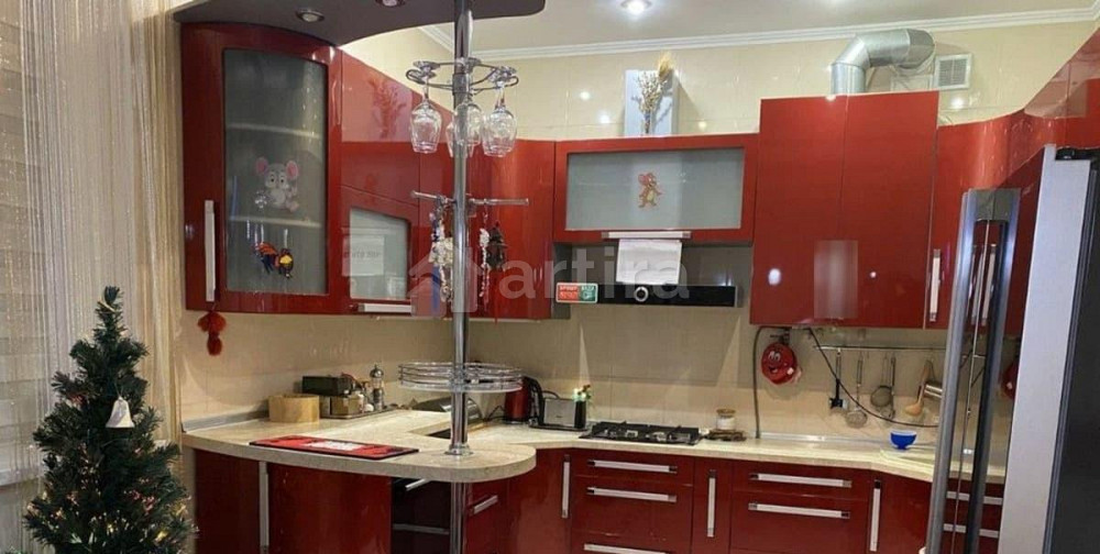 Дом, 120 м2, 1.7 сотки, 2 эт. Симферополь - изображение 1