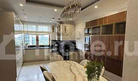 4-комн. квартира, 169.5 м2, 7/38 эт. Москва