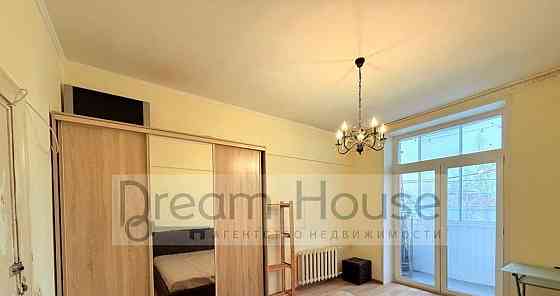 Комната, 15.7 м2, 4/7 эт. Москва