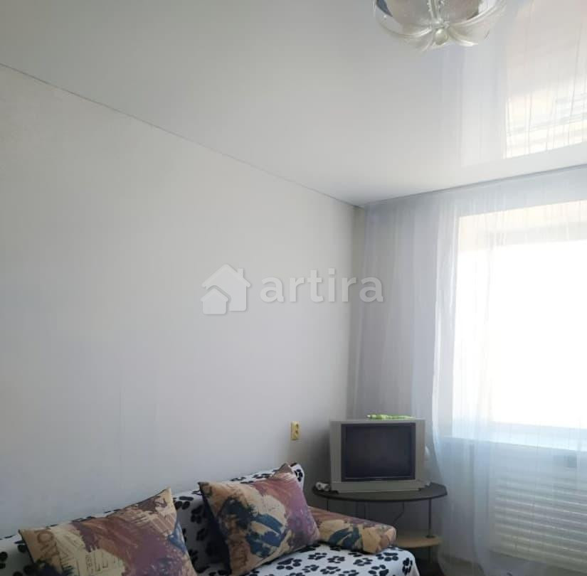 Комната, 30 м2, 8/9 эт. Стерлитамак - изображение 1