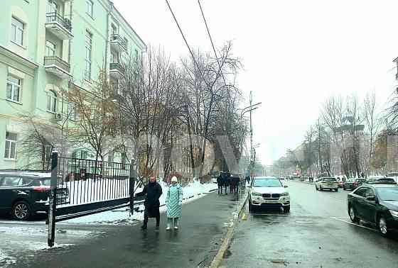 3-комн. квартира, 95 м2, 5/5 эт. Москва