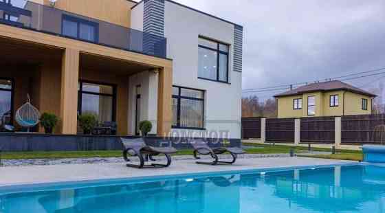 Коттедж, 380 м2 Бронницы