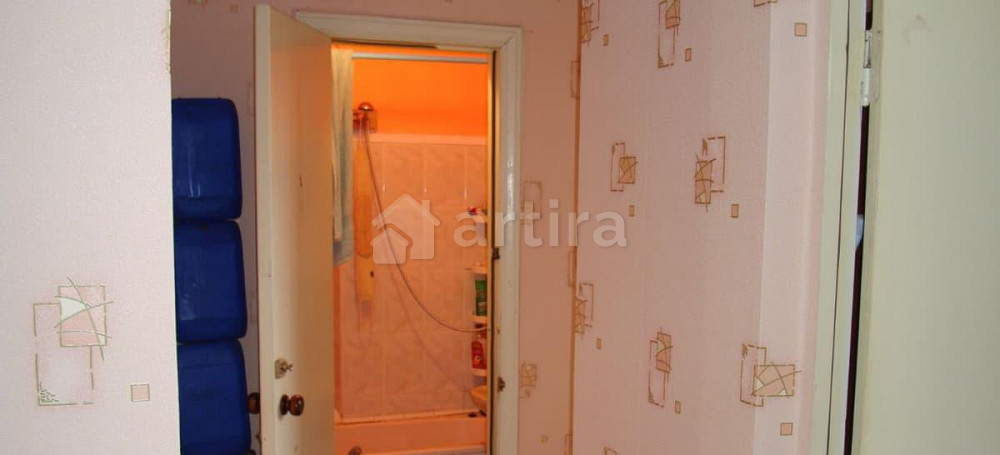 Комната, 18 м2, 1/10 эт. Симферополь - изображение 2