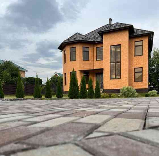 Дом, 370 м2, 19 соток, 3 эт. Москва