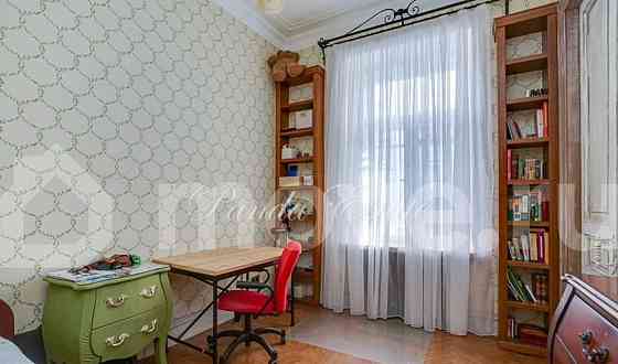 4-комн. квартира, 125 м2, 4/7 эт. Москва