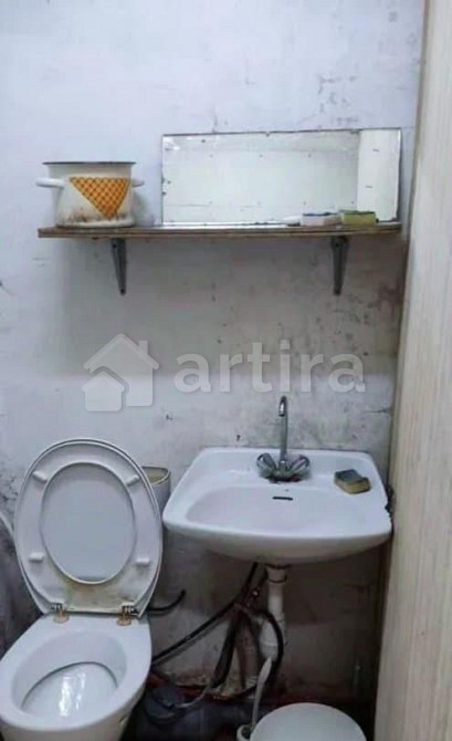 Комната, 40 м2, 1/2 эт. Иркутск - изображение 1