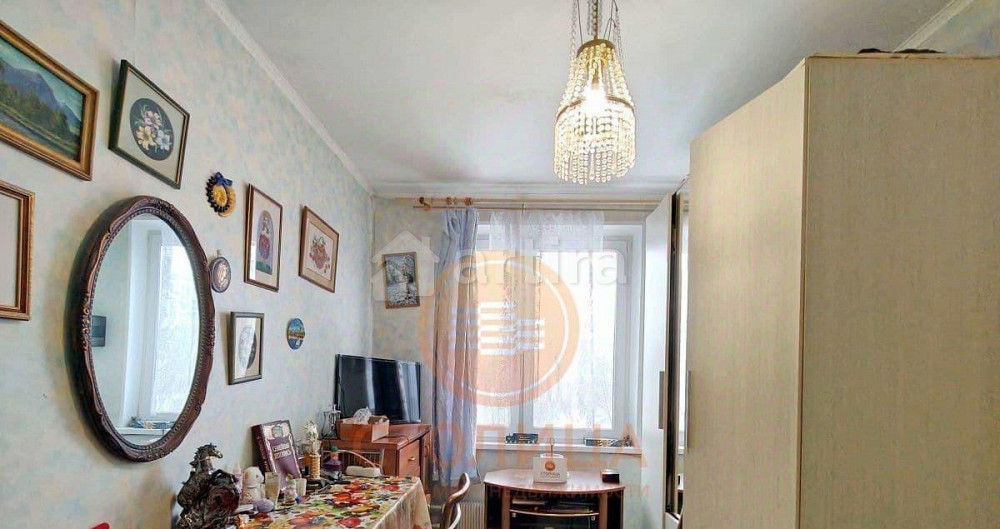 Комната, 11 м2, 6/9 эт. Москва - изображение 1