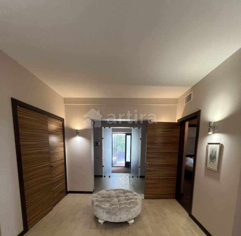 Дом, 850 м2, 44 сотки, 3 эт. Солнечногорск - изображение 3