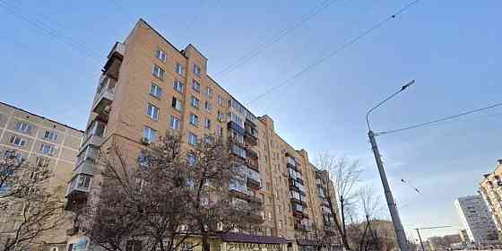 Комната, 8 м2, 5/9 эт. Москва