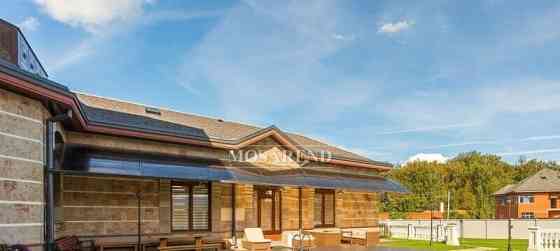 Коттедж, 800 м2 Троицк