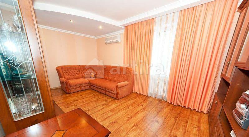 2-комн. квартира, 63 м2, 1/6 эт. Феодосия - изображение 5