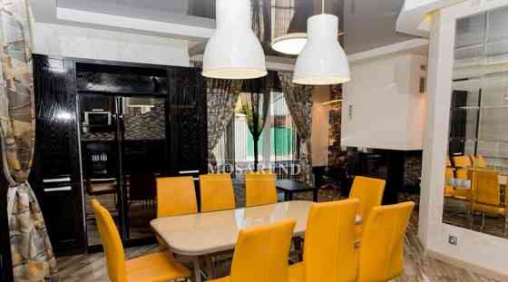 Дом, 500 м2 Москва