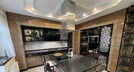 Коттедж, 480 м2, 12 соток, 3 эт. Истра