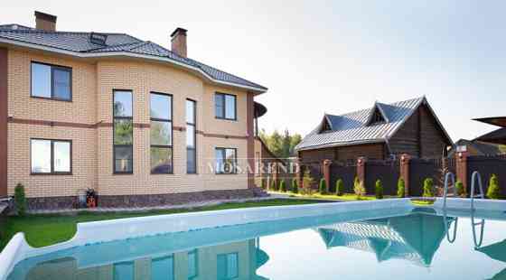 Коттедж, 450 м2 Лобня