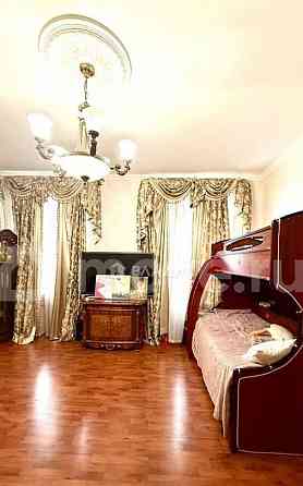 3-комн. квартира, 80.6 м2, 2/10 эт. Москва