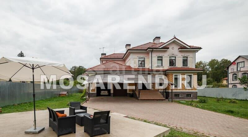 Коттедж, 650 м2 Подольск - изображение 1