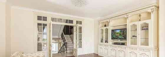 Коттедж, 660 м2, 15 соток, 4 эт. Красногорск