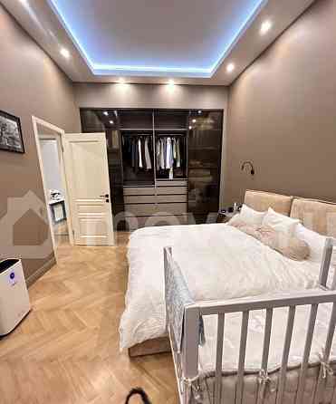 4-комн. квартира, 136 м2, 2/6 эт. Москва