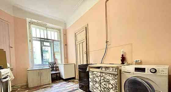 Комната, 101 м2, 3/7 эт. Санкт-Петербург