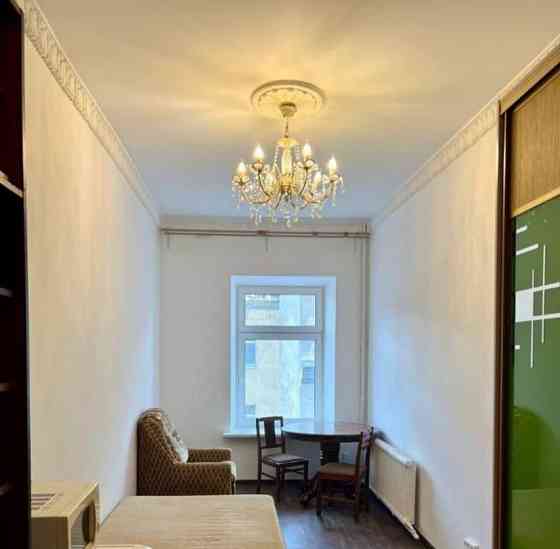 Комната, 143 м2, 3/7 эт. Санкт-Петербург