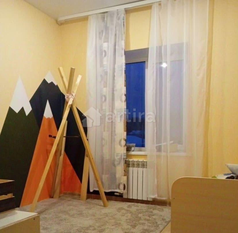 Дом, 220 м2, 10 соток, 2 эт. Исеть - изображение 2