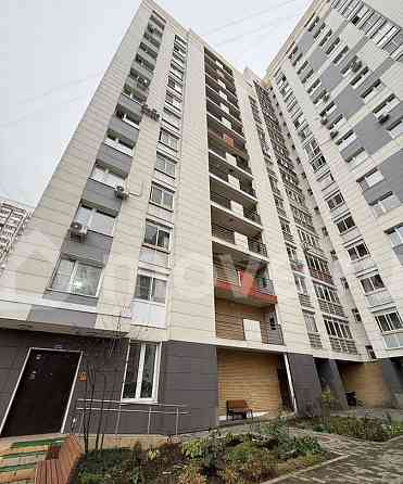 3-комн. квартира, 74.4 м2, 2/14 эт. Москва