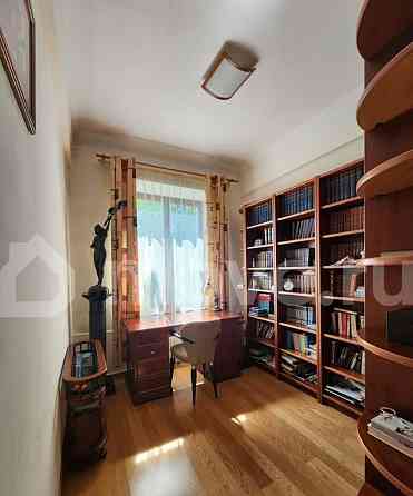 3-комн. квартира, 86 м2, 3/5 эт. Москва
