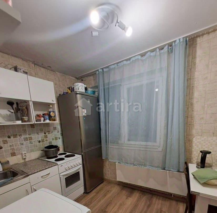 Комната, 14 м2, 1/9 эт. Москва - изображение 2