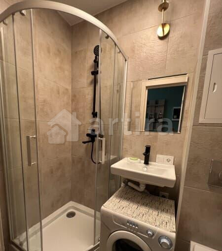 Студия, 18 м2, 3/5 эт. Москва - изображение 2