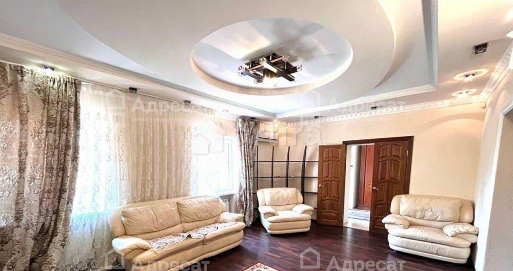 Дом, 250 м2, 6 соток, 3 эт. Волгоград - изображение 6