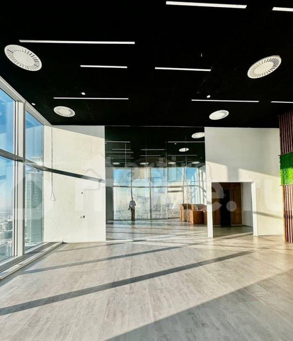 Студия, 208 м2, 68/75 эт. Москва - изображение 2