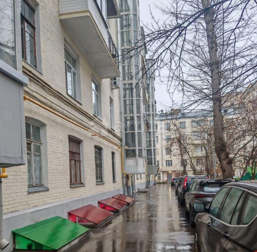 Комната, 14.5 м2, 2/5 эт. Москва - изображение 1