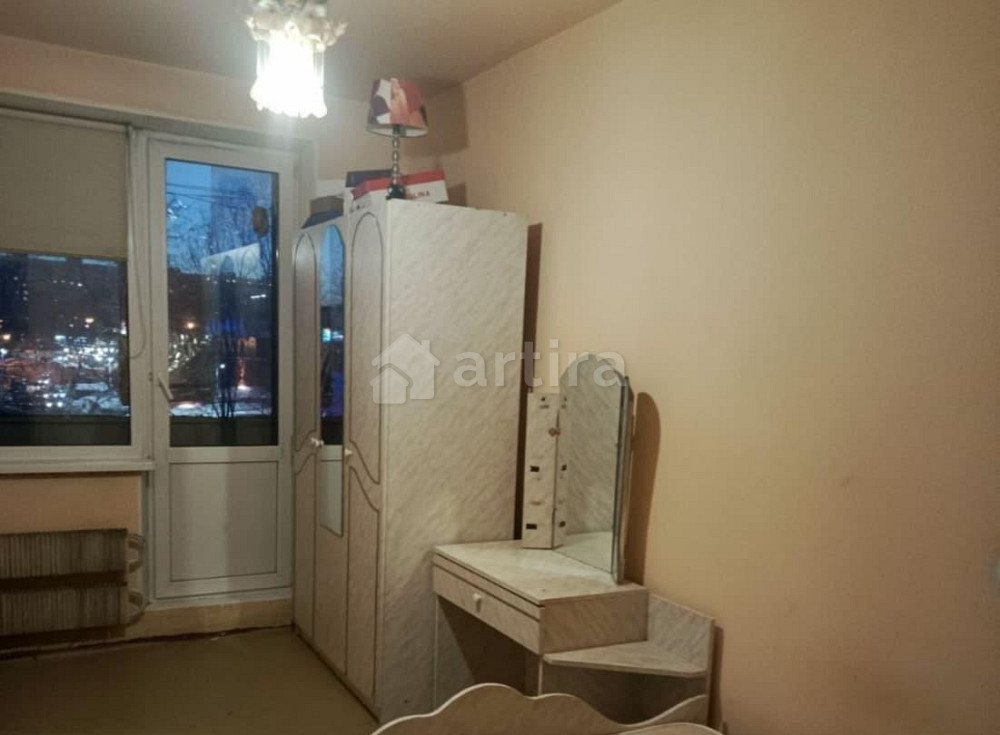 Комната, 14 м2, 4/12 эт. Москва - изображение 1