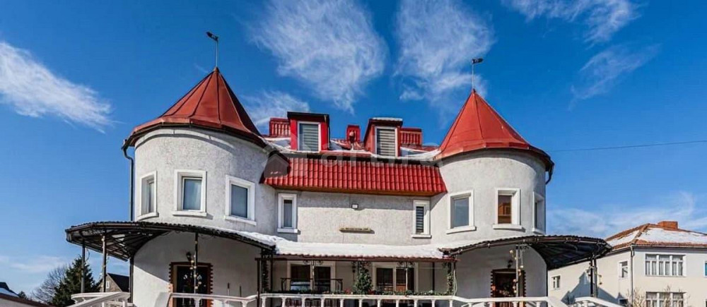 Коттедж, 400 м2, 4 сотки, 3 эт. Калининград - изображение 1