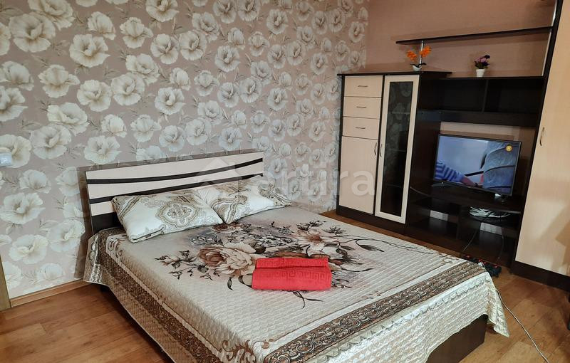 2-комн. квартира, 46 м2, 10/10 эт. Иркутск - изображение 1