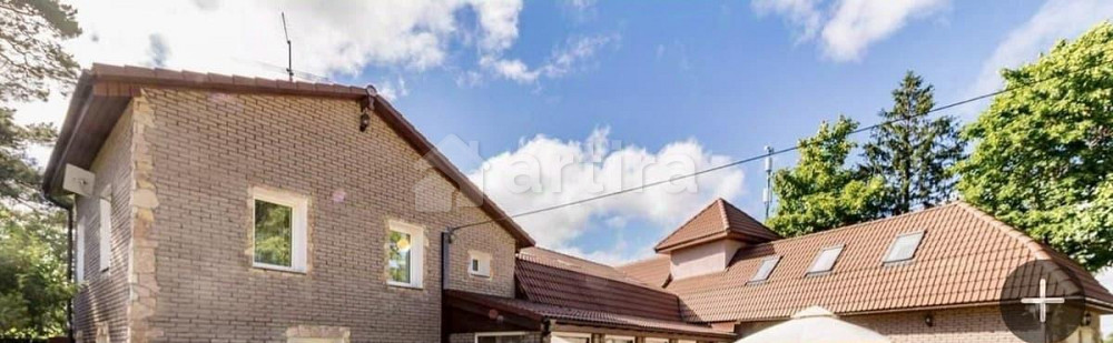 Дом, 300 м2, 0.7 га, 2 эт. Санкт-Петербург - изображение 1