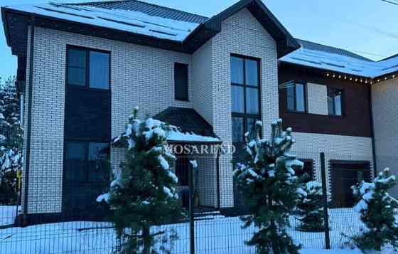 Коттедж, 200 м2 Бронницы