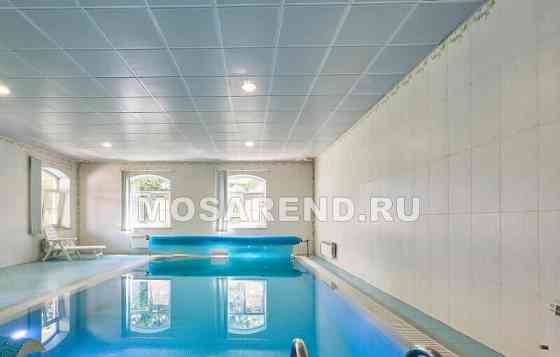 Коттедж, 700 м2 Лобня