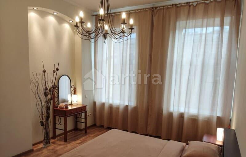 2-комн. квартира, 70 м2, 4/5 эт. Санкт-Петербург - изображение 2