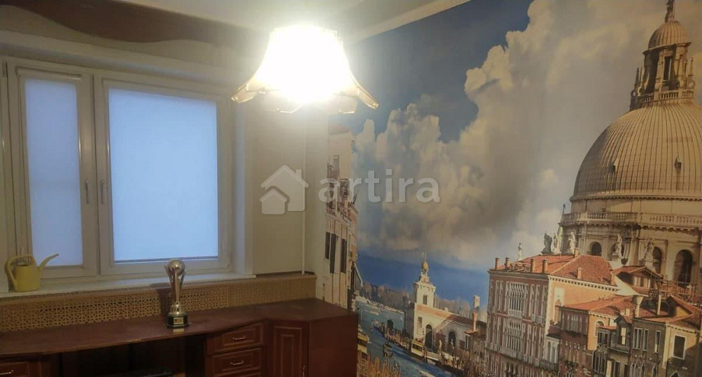 Комната, 77 м2, 3/17 эт. Москва - изображение 1