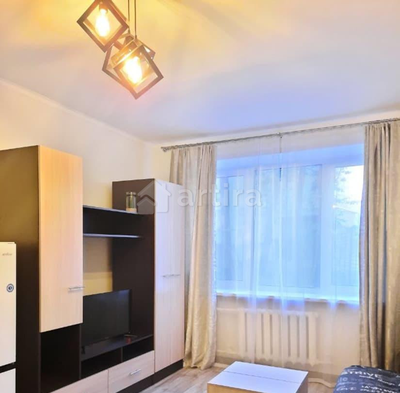 Комната, 19.1 м2, 1/5 эт. Москва - изображение 1