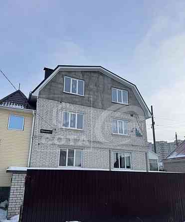 Часть дома, 90 м2, 2.5 сотки, 1 эт. Воронеж