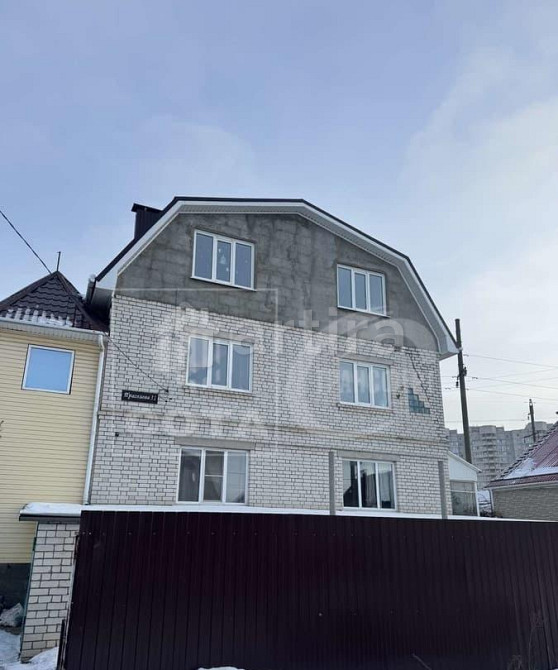 Часть дома, 90 м2, 2.5 сотки, 1 эт. Воронеж - изображение 1