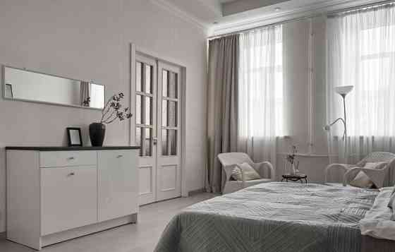 2-комн. квартира, 70 м2, 3/5 эт. Санкт-Петербург