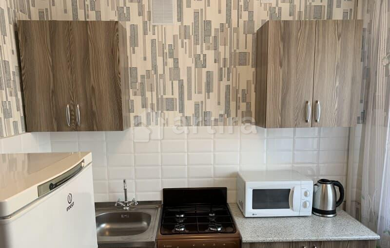 2-комн. квартира, 45 м2, 3/5 эт. Саратов - изображение 2