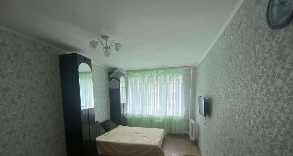 Комната, 40 м2, 2/3 эт. Тюмень - изображение 1