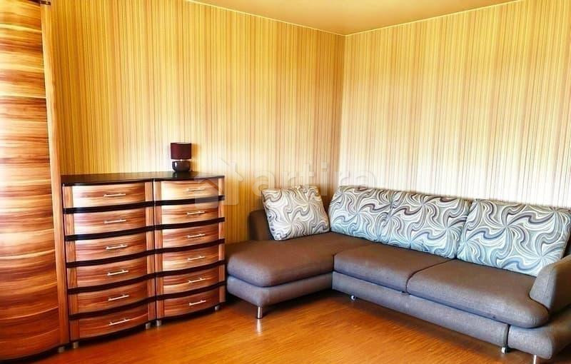 2-комн. квартира, 62 м2, 6/10 эт. Челябинск - изображение 2