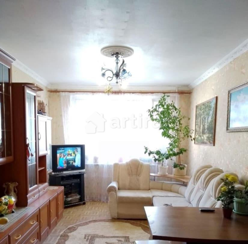 Комната, 13 м2, 8/9 эт. Тюмень - изображение 1